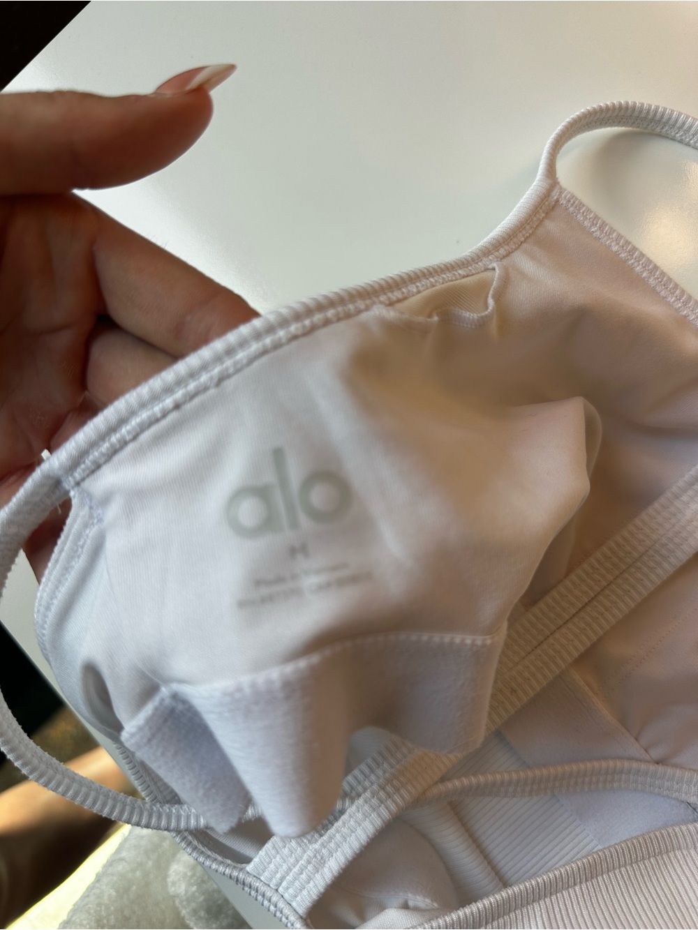 ALO Bundle Ribbed Crop Tanks - Picture 6 of 6
